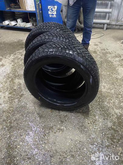 Leao Winter Defender Grip SUV 225/55 R18 98T