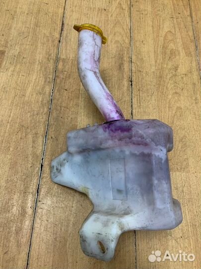 Бачок омывателя Opel Corsa D