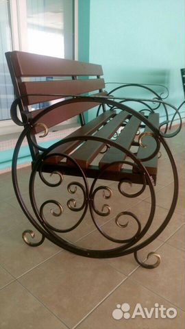 Кованная декоративная скамья