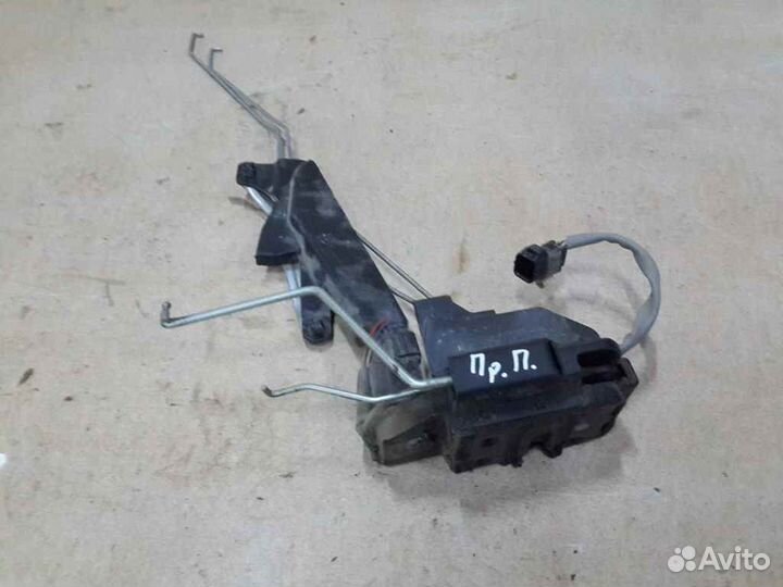 Замок двери передней правой Getz