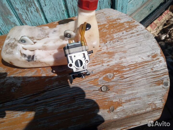 Карбюратор от бензокоса мр-15