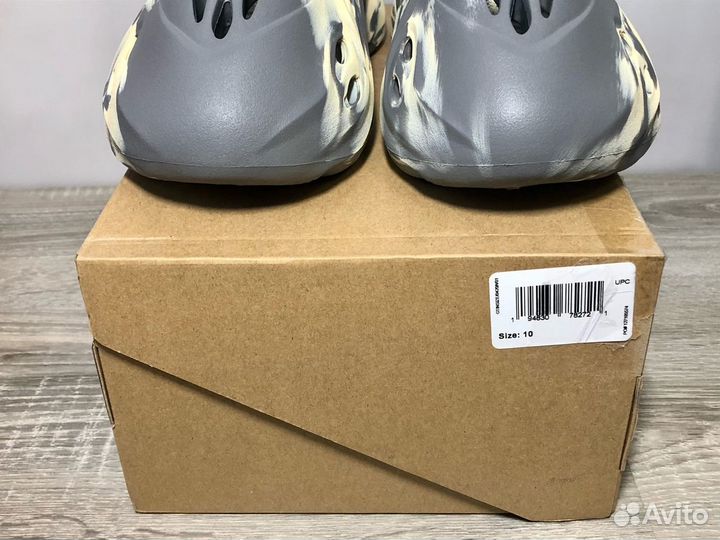 10us Adidas Yeezy Foam rnnr Moon Grey Runner
