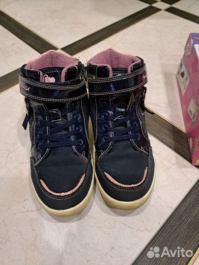 Ботинки для девочки