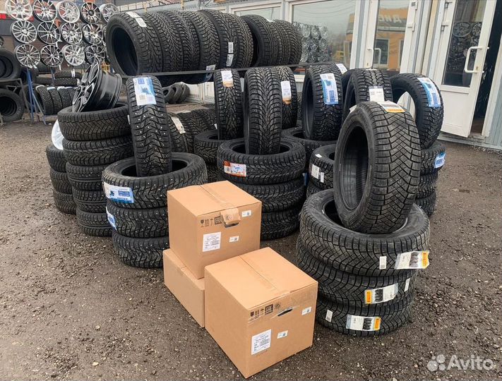 Ikon Tyres Nordman 7 SUV 225/70 R16