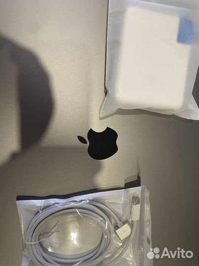 Macbook pro 16 m1 16gb 1tb