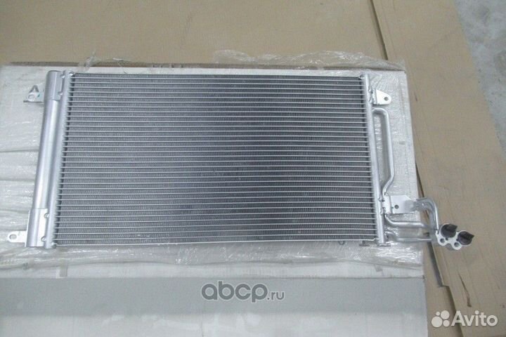 Радиатор кондиционера audi A1 10- / seat ibiza 08