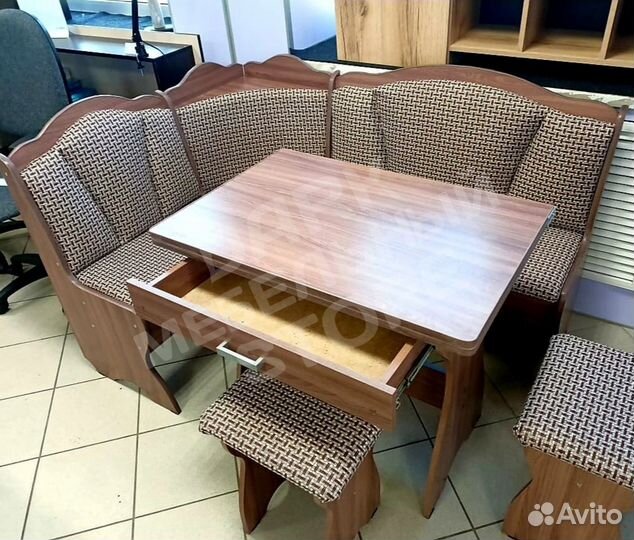 Уголок кухонный