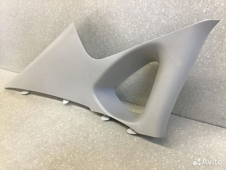 Обшивка задней стойки левая Kia Cerato 2018