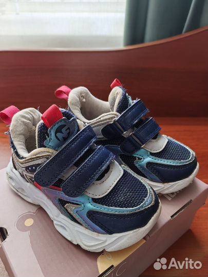 Ботинки демисезонные