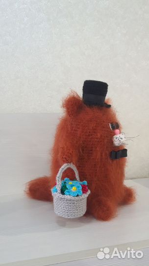 Вязаная игрушка Кот-толстячок