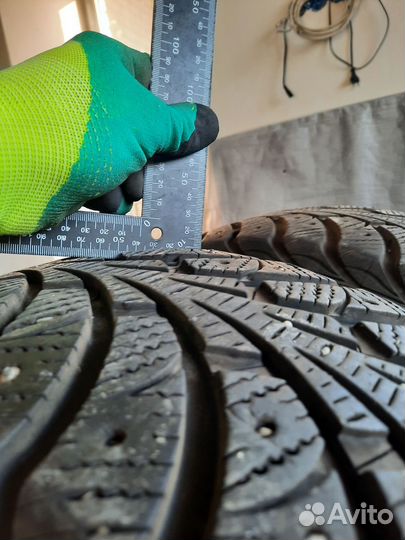 Пара в идеале остаток протектора 9 мм