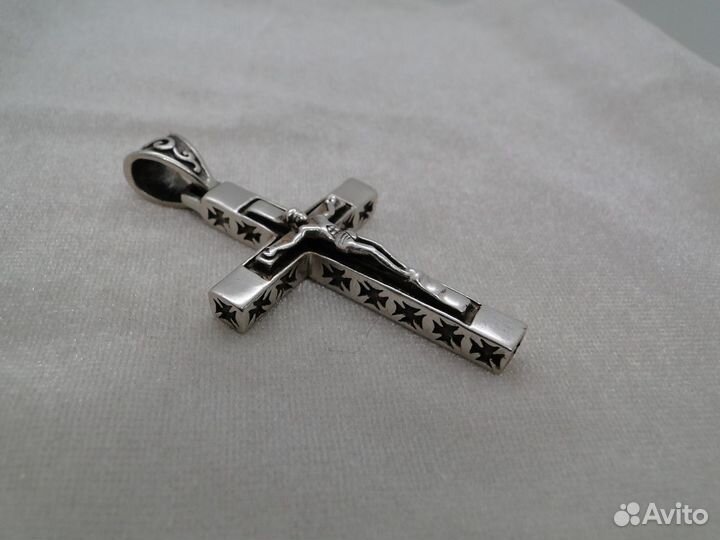 Стильные кресты из серебра 925