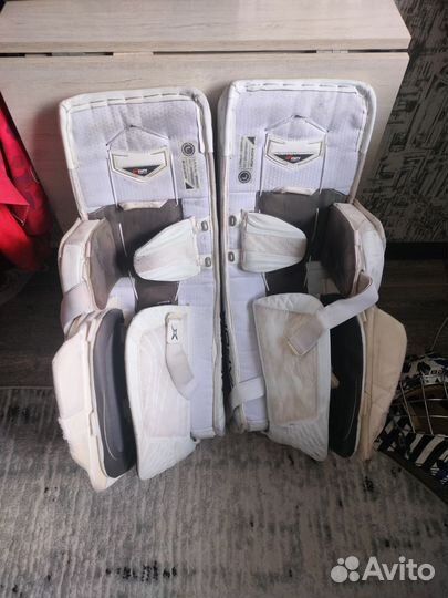 Хоккейные щитки вратарские Bauer vapor 2x