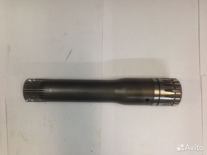 Вал коробки отбора мощности volvo б/у 1653840