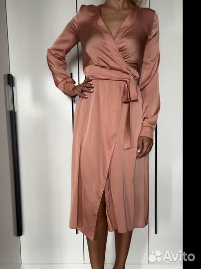 Платье шелк