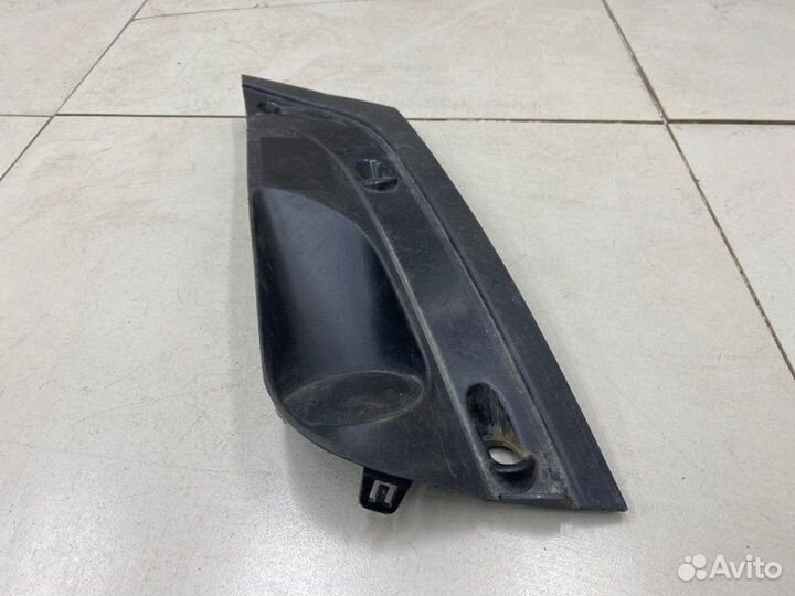 Заглушка бампера передняя правая Лада Веста