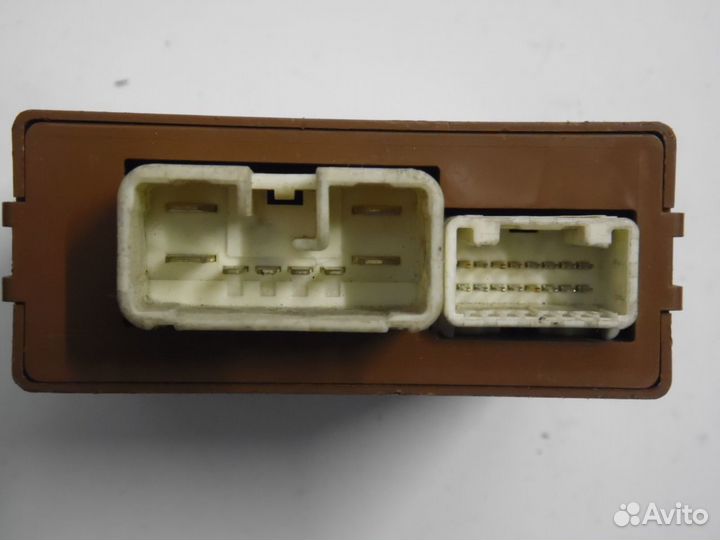 Блок управления стояночным тормозом Лексус лс