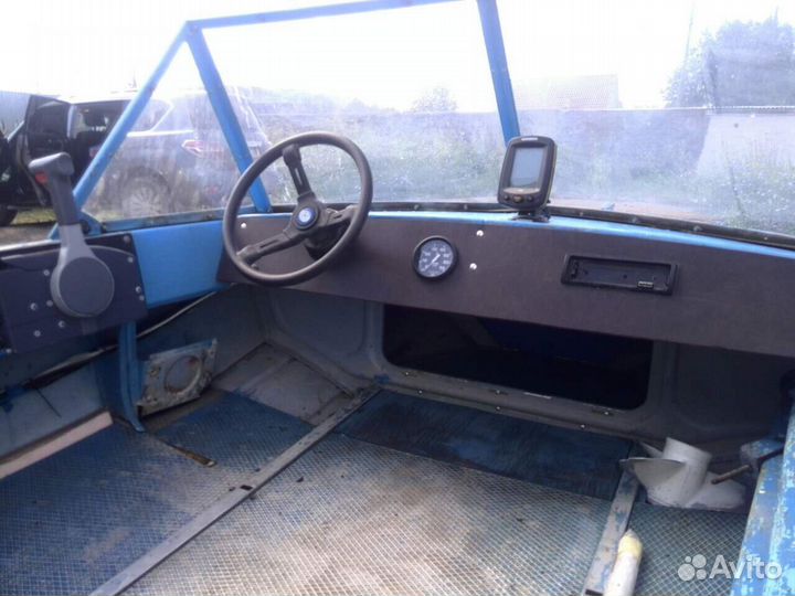 Моторная лодка с мотором Yamaha и прицепом