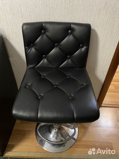 Барный стул