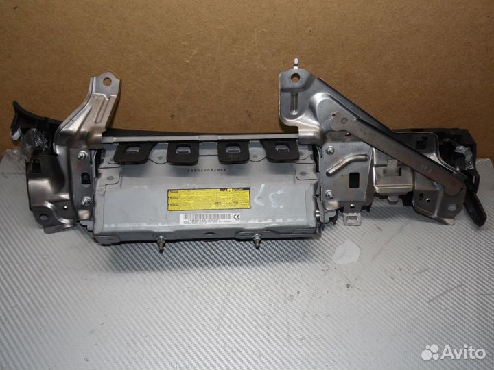 Подушка безопасности коленей левая Лексус лс