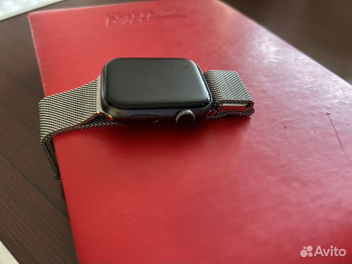 Часы apple watch 4 44 mm