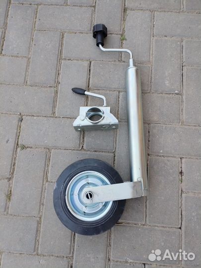 Подкатное колесо для прицепа