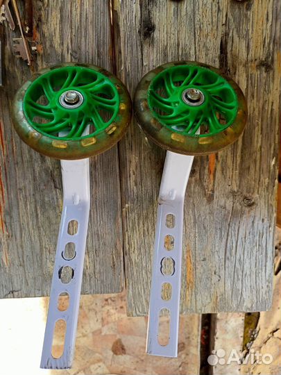 Боковые колёса на детский велосипед