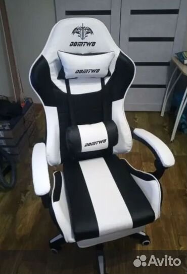 Компьютерное кресло с массажем