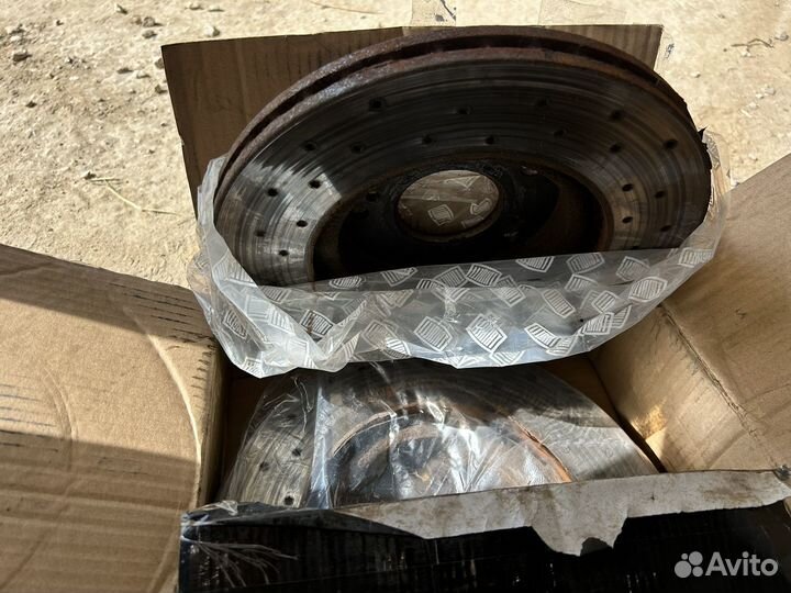 Тормозные диски передние honda civic 4d brembo