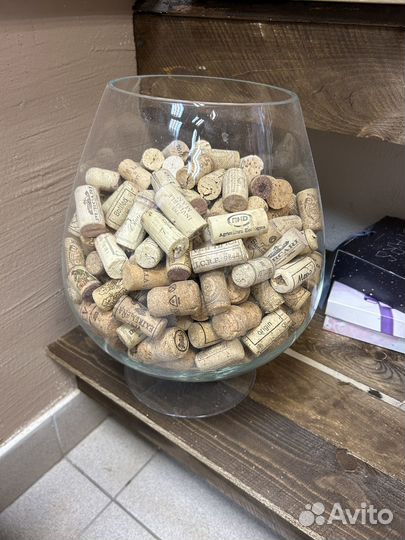 Пробки от вина и шампанского