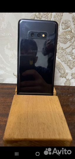 Samsung Galaxy S10e (Snapdragon 855), 6/128 гб