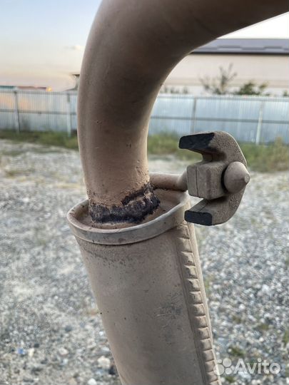 Середина priora бачок