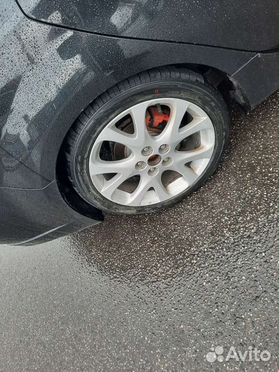 Комплект колес r18 летние