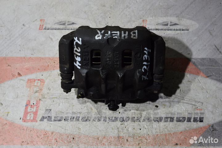 Суппорт перед право c Subaru Legacy B4 BE9 EJ254