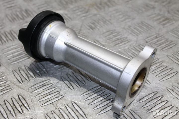Горловина маслозаливная 3UZ-FE Toyota Lexus