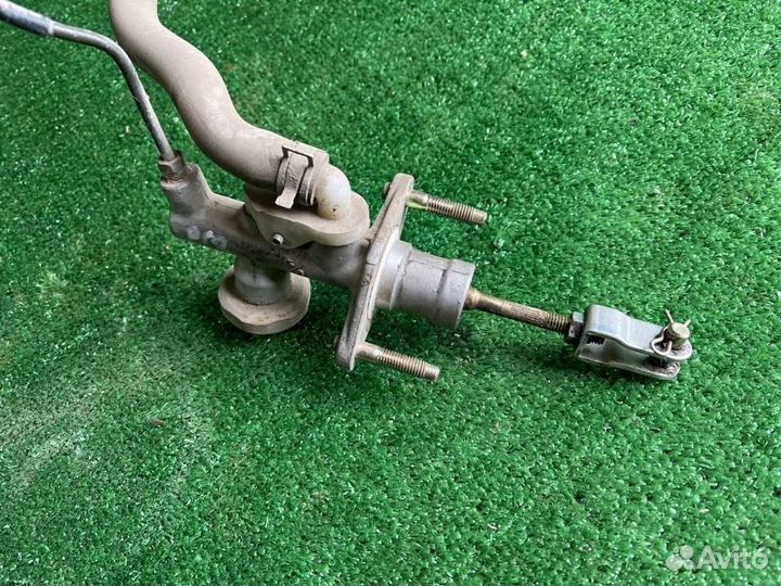 Главный цилиндр сцепления Primera Almera X-Trail