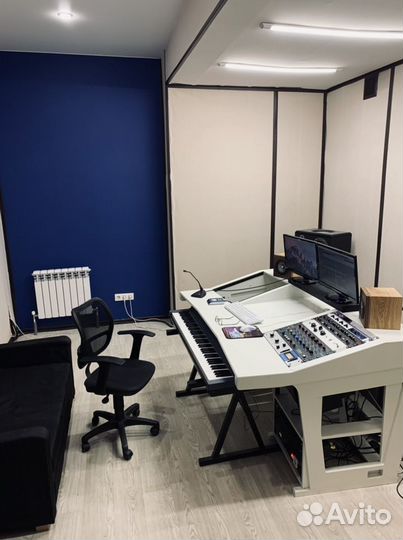 Студия звукозаписи. Записать песню. Аренда зала