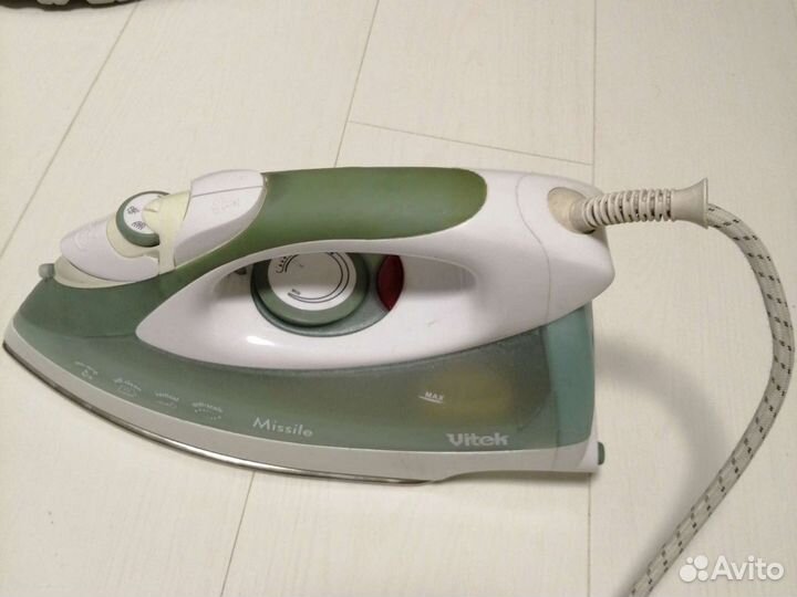 Утюг Vitek
