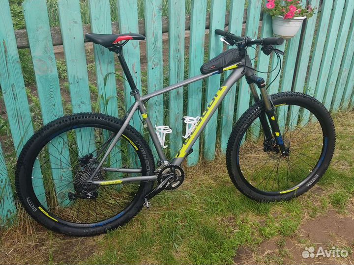 Продам велосипед Poligon Xtrada 6 на XT