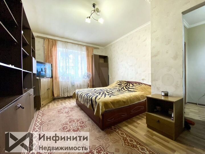 1-к. квартира, 43 м², 8/10 эт.