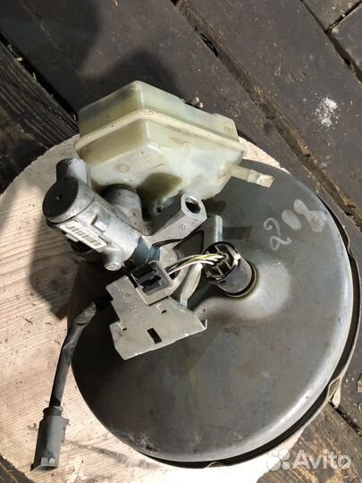 Вакуумный усилитель тормозов mercedes CLK320 W208