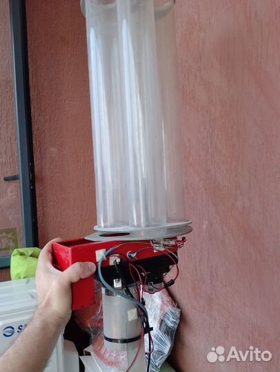 Узел выдачи стаканов