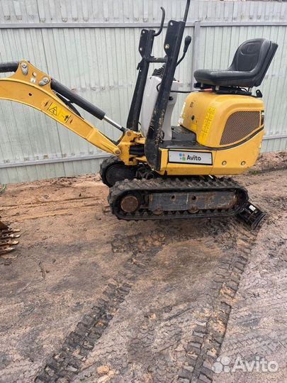 Мини-экскаватор CAT 300.9D, 2017