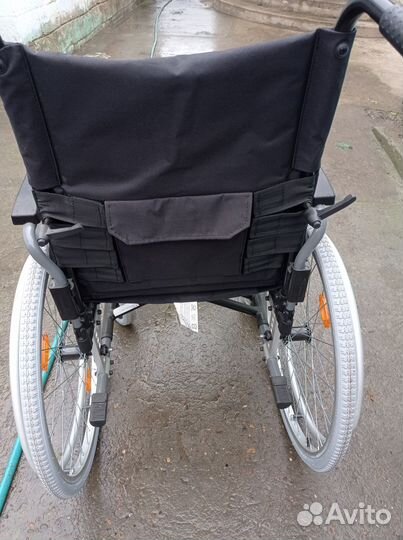 Инвалидная коляска новая