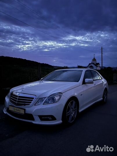 Mercedes-Benz E-класс, 2010
