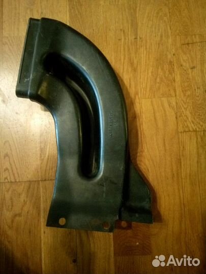 Воздухозаборник митсубиси аутландер 2.0