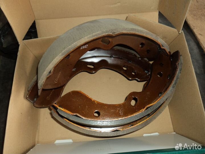 Тормозные колодки мазда титан