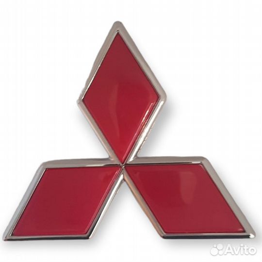 Эмблема mitsubishi / Мицубиси красная 11,8х10,2 см