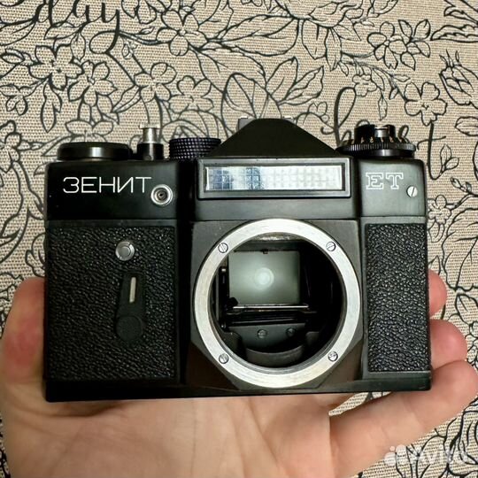 Ретро Зенит ET зеркальный плёночный без объектива