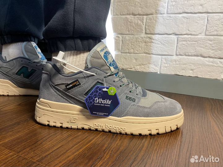 Кроссовки NB 550